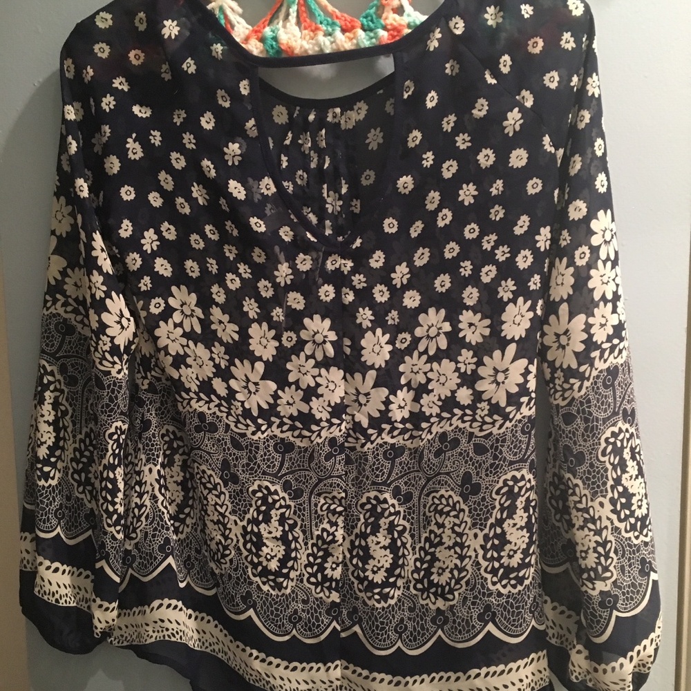 Charming Charlie Blouse